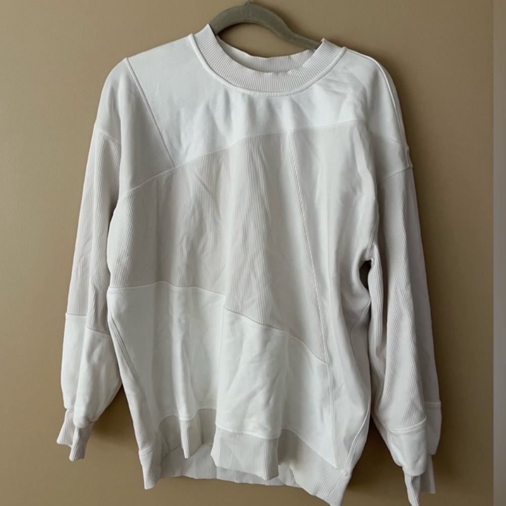 lululemon athletica Cream Long Sleeve Sweatshirt